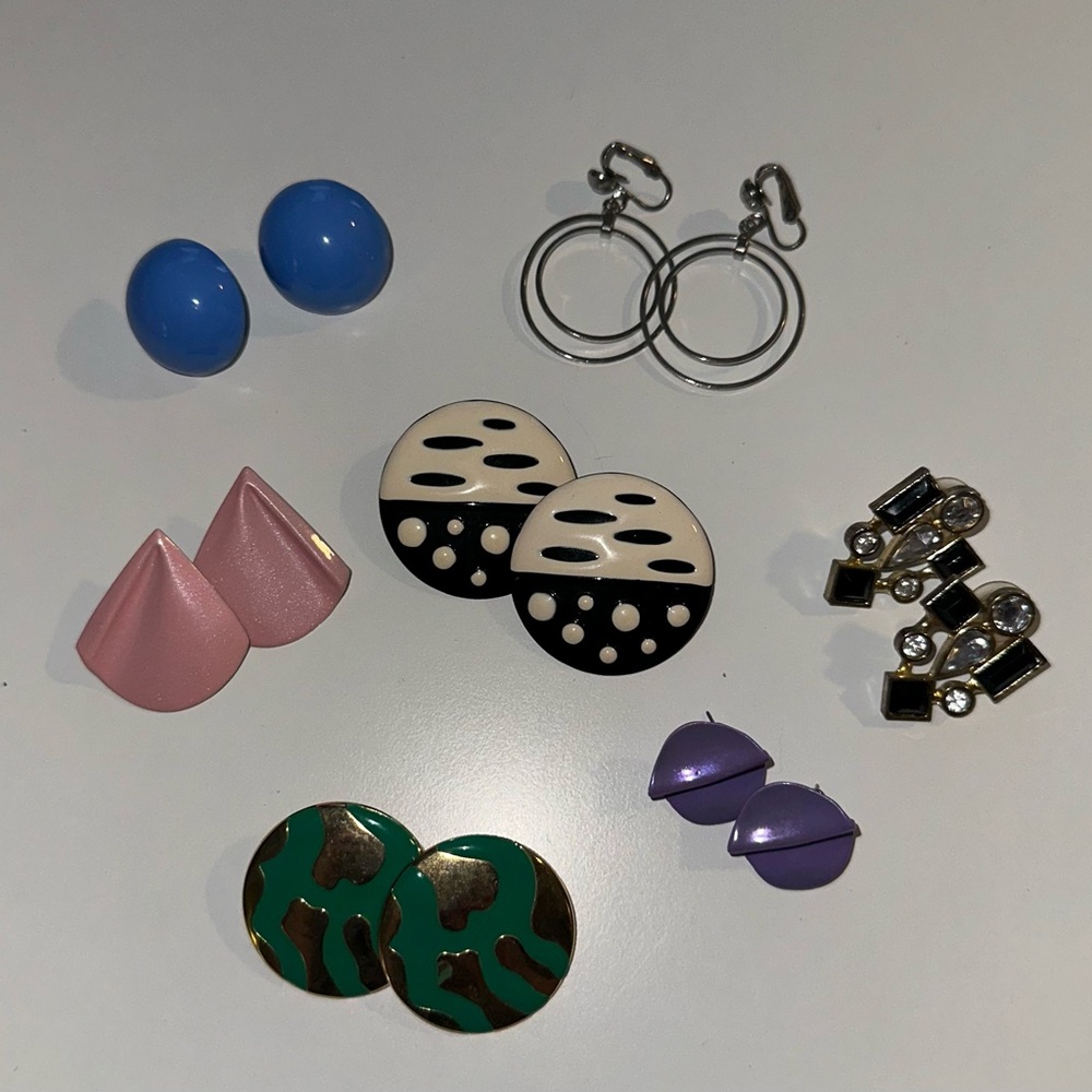 Assorted Vintage Earrings Set